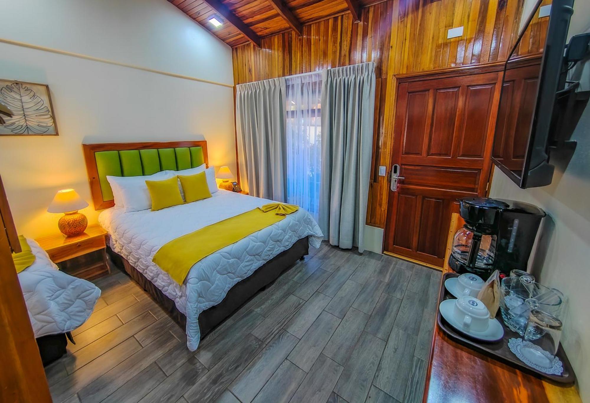 Sibu Boutique Hotel Monteverde Exterior photo